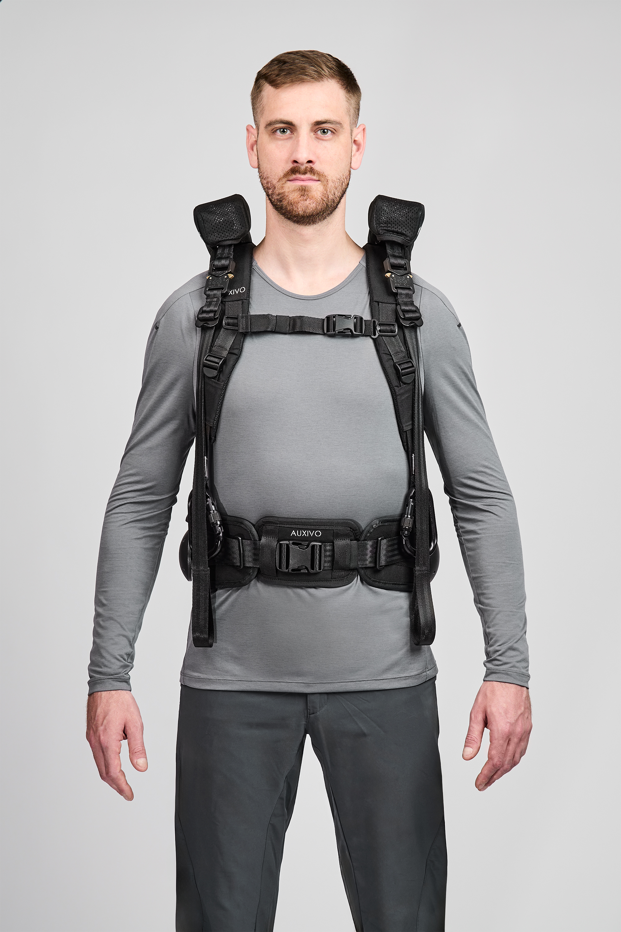 Auxivo CarrySuit